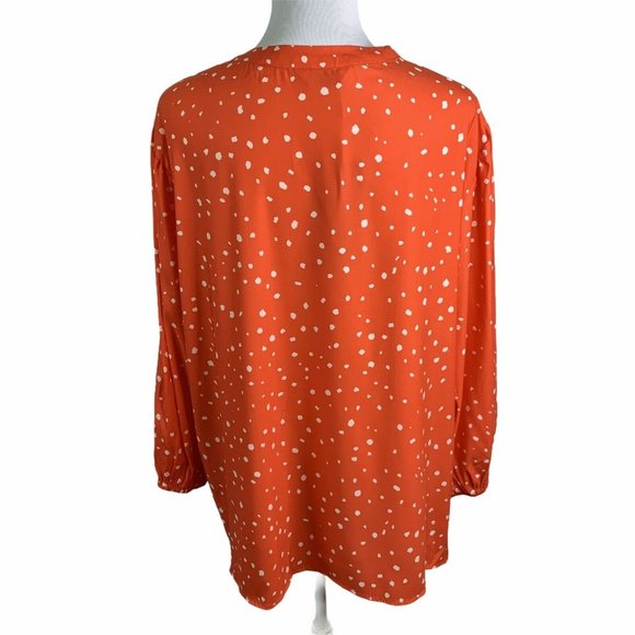 Tendency Red Long Sleeve Relaxed Fit Button Up Top - Picture 9 of 10